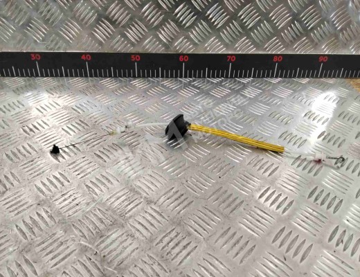 Трос двери передней Audi A3 II (8P) 2003-2005  Audi A3 A3 II (8P) 2003-2005