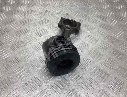 Поршень Renault Kangoo I 2003-2007 рестайлинг  Renault Kangoo Kangoo I 2003-2007 рестайлинг