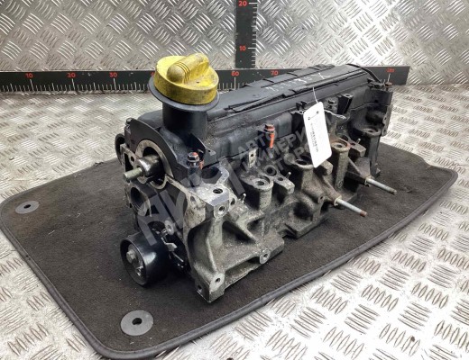 Головка блока цилиндров Renault Kangoo I 2003-2007 рестайлинг  Renault Kangoo Kangoo I 2003-2007 рестайлинг