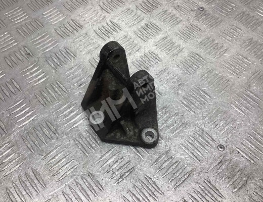 Кронштейн двигателя Mazda Premacy I (CP) 1999-2005  Mazda Premacy Premacy I (CP) 1999-2005