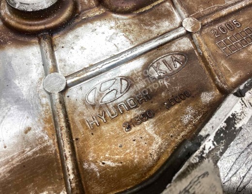 Крышка двигателя передняя Hyundai Sonata V (NF) 2005-2010  Hyundai Sonata Sonata V (NF) 2005-2010
