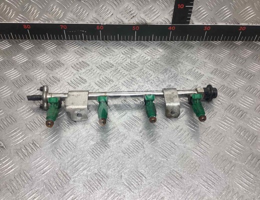 Форсунка Hyundai Sonata V (NF) 2005-2010  Hyundai Sonata Sonata V (NF) 2005-2010