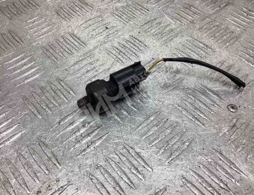 Датчик давления масла Kia Carnival I (GQ) 1998-2006  Kia Carnival Carnival I (GQ) 1998-2006