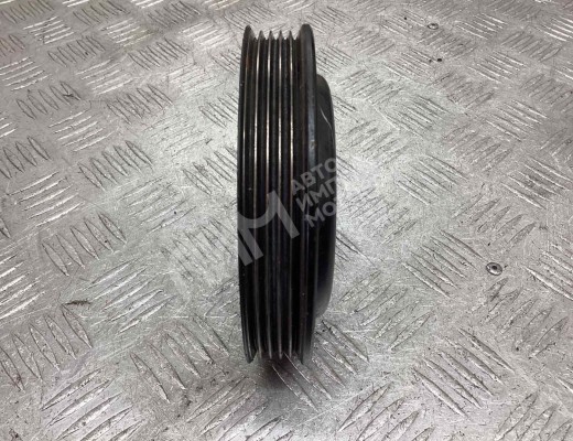 Шкив помпы Kia Carnival I (GQ) 1998-2006  Kia Carnival Carnival I (GQ) 1998-2006