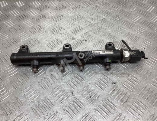 Топливная рампа Kia Carnival I (GQ) 1998-2006  Kia Carnival Carnival I (GQ) 1998-2006