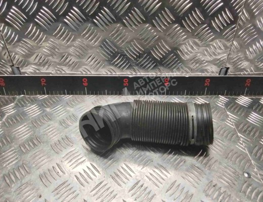 Патрубок воздушного фильтра Volkswagen Golf V (1K) 2004-2009  Volkswagen Golf Golf V (1K) 2004-2009