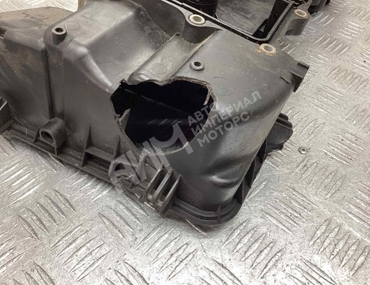 Клапанная крышка Toyota Aygo (B10) 2005-2014  Toyota Aygo Aygo (B10) 2005-2014