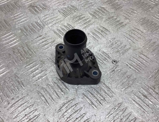 Корпус термостата Toyota Aygo (B10) 2005-2014  Toyota Aygo Aygo (B10) 2005-2014