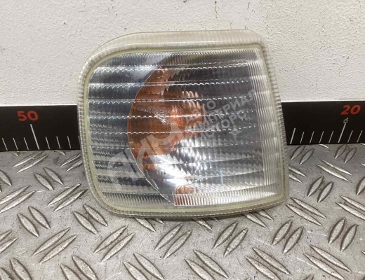 Поворотник правый Renault Midlum I 2000-2006  Renault Midlum Midlum I 2000-2006