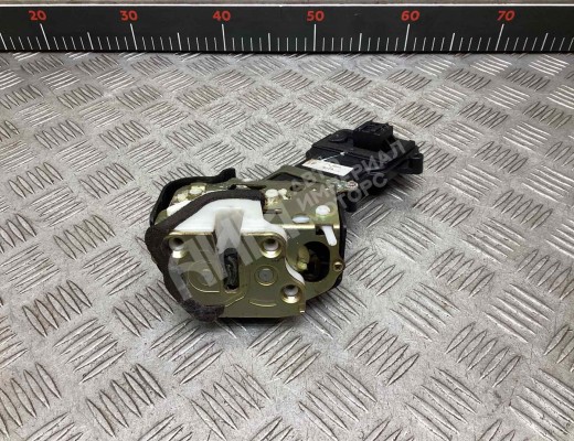 Замок двери задней левой Mazda 6 I (GG) 2002-2005  Mazda 6 6 I (GG) 2002-2005
