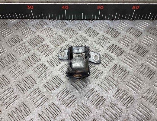 Петля двери задней левой Mazda 6 I (GG) 2002-2005  Mazda 6 6 I (GG) 2002-2005