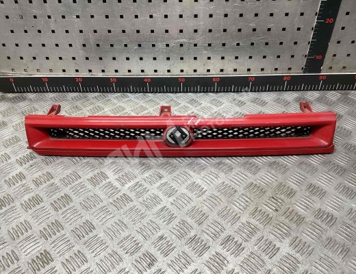 Решетка радиатора Mazda 323 IV (BG) 1989-1994  Mazda 323 323 IV (BG) 1989-1994