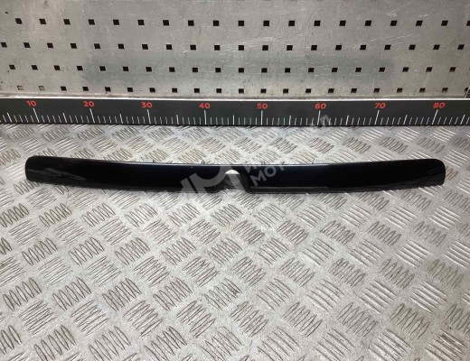 Накладка подсветки номера Audi A4 B5 (8D) 1994-1999  Audi A4 A4 B5 (8D) 1994-1999