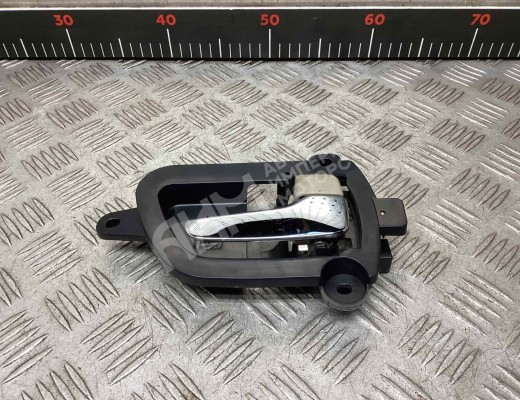 Ручка внутренняя передняя правая Mitsubishi Outlander XL II (CW) 2007-2012  Mitsubishi Outlander Outlander XL II (CW) 2007-2012