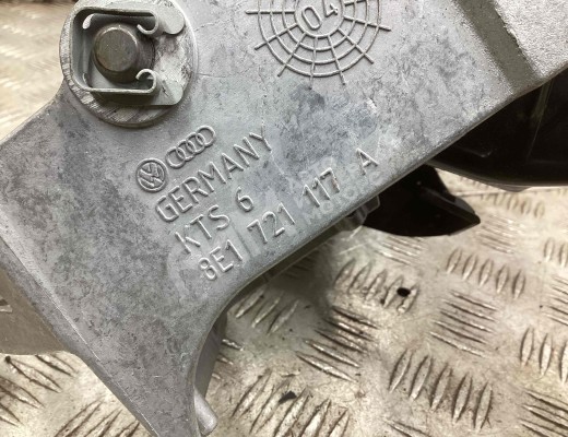Узел педальный (блок педалей) Audi A4 B6 (8EC, 8E5) 2000-2004  Audi A4 A4 B6 (8EC, 8E5) 2000-2004