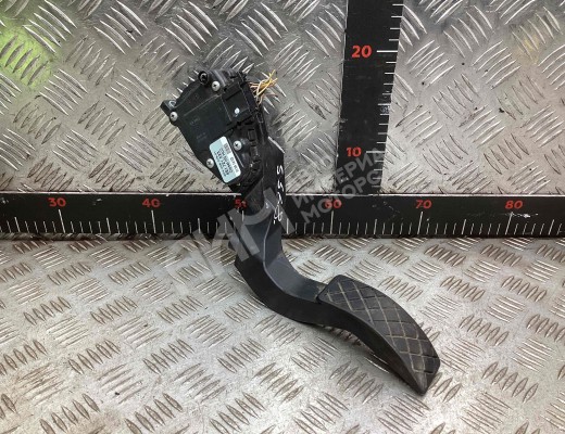 Педаль газа Audi A4 B6 (8EC, 8E5) 2000-2004  Audi A4 A4 B6 (8EC, 8E5) 2000-2004