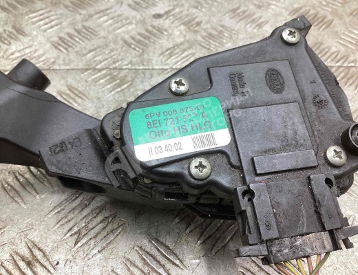 Педаль газа Audi A4 B6 (8EC, 8E5) 2000-2004  Audi A4 A4 B6 (8EC, 8E5) 2000-2004