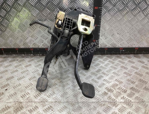 Узел педальный (блок педалей) Fiat Ducato 1994-2006  Fiat Ducato Ducato 1994-2006