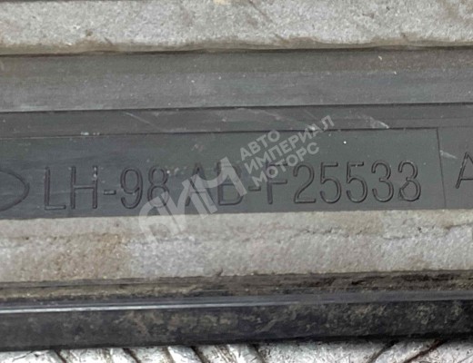 Молдинг двери задней левой Ford Focus I 2001-2005 рестайлинг  Ford Focus Focus I 2001-2005 рестайлинг