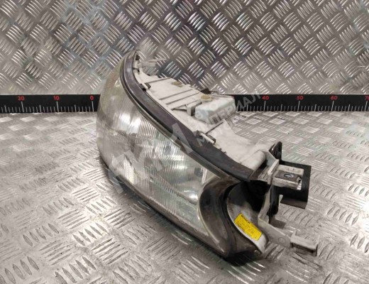 Фара правая Ford Mondeo II 1996-2000  Ford Mondeo Mondeo II 1996-2000
