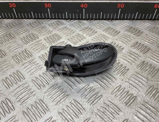 Ручка внутренняя задняя левая Ford Focus I 2001-2005 рестайлинг  Ford Focus Focus I 2001-2005 рестайлинг