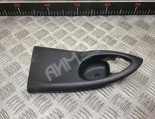 Накладка на ручку двери Ford Focus I 2001-2005 рестайлинг  Ford Focus Focus I 2001-2005 рестайлинг