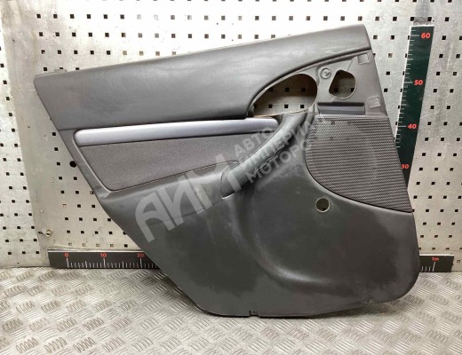 Обшивка двери задней левой (дверная карта) Ford Focus I 2001-2005 рестайлинг  Ford Focus Focus I 2001-2005 рестайлинг