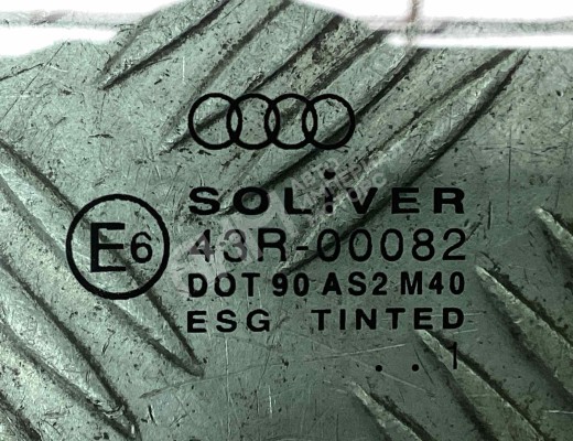 Стекло двери передней правой Audi A6 C5 (4B) 2001-2004 рестайлинг  Audi A6 A6 C5 (4B) 2001-2004 рестайлинг