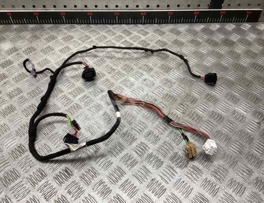 Проводка двери передней правой Audi A6 C5 (4B) 2001-2004 рестайлинг  Audi A6 A6 C5 (4B) 2001-2004 рестайлинг