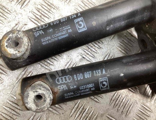 Кронштейн крепления бампера переднего Audi A4 B5 (8D) 1994-1999  Audi A4 A4 B5 (8D) 1994-1999