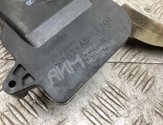 Замок двери задней правой Mazda 6 I (GG) 2002-2005  Mazda 6 6 I (GG) 2002-2005