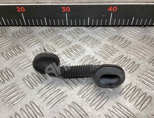 Гофра проводки багажника Nissan Primera III (P12) 2002-2008  Nissan Primera Primera III (P12) 2002-2008