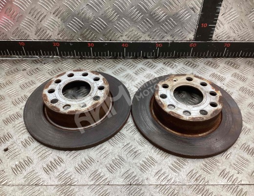 Диск тормозной задний Volkswagen Golf V (1K) 2004-2009  Volkswagen Golf Golf V (1K) 2004-2009
