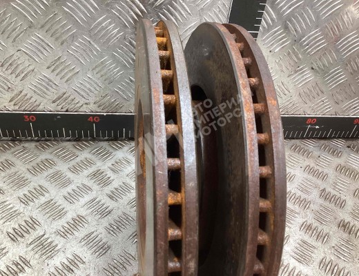Диск тормозной передний Peugeot 308 (T7) 2007-2015  Peugeot 308 308 (T7) 2007-2015