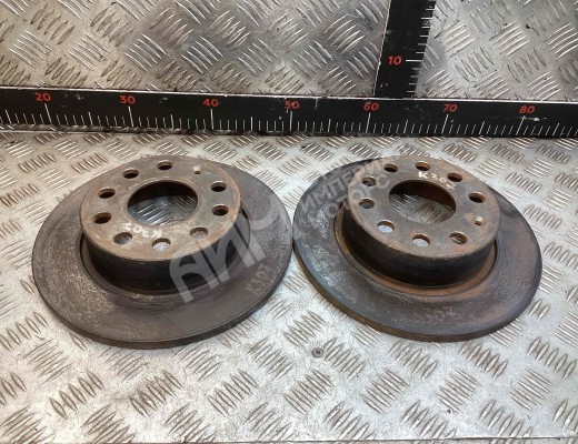 Диск тормозной задний Audi A3 II (8P) 2003-2005  Audi A3 A3 II (8P) 2003-2005