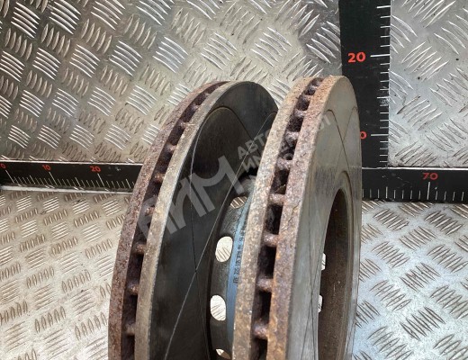 Диск тормозной передний Audi A6 C5 (4B) 1997-2001  Audi A6 A6 C5 (4B) 1997-2001
