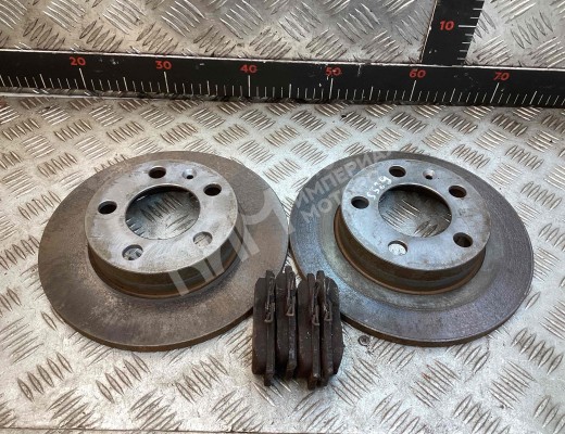 Диск тормозной задний Volkswagen Golf IV (1J) 1997-2004  Volkswagen Golf Golf IV (1J) 1997-2004