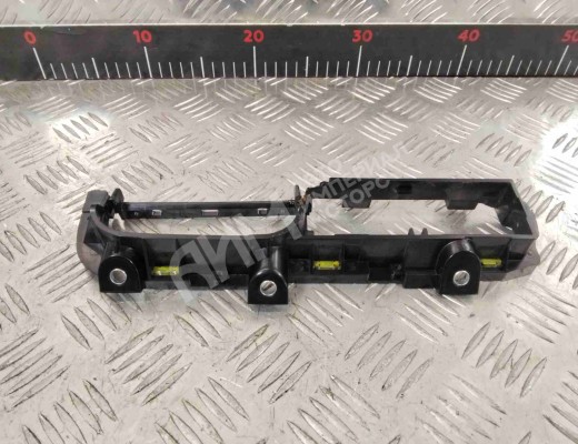 Ручка внутренняя передняя левая Ford Galaxy I (WGR) 2000-2006 рестайлинг  Ford Galaxy Galaxy I (WGR) 2000-2006 рестайлинг