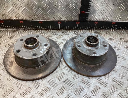 Диск тормозной задний Audi A4 B5 (8D) 1994-1999  Audi A4 A4 B5 (8D) 1994-1999