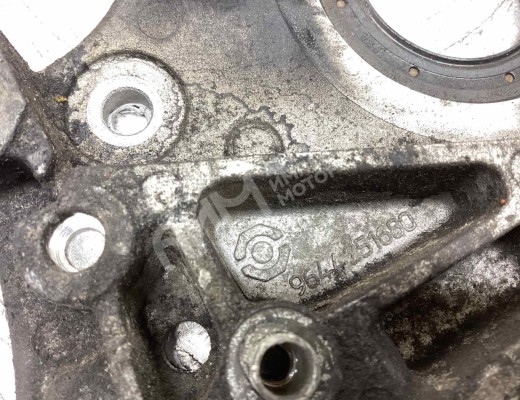 Крышка двигателя передняя Volvo V50 (MW) 2003-2007  Volvo V50 V50 (MW) 2003-2007