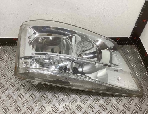 Стекло фары правой MAN TGS I 2007-2020  MAN TGS TGS I 2007-2020