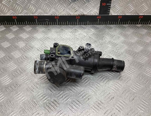 Корпус термостата Volvo V50 (MW) 2003-2007  Volvo V50 V50 (MW) 2003-2007