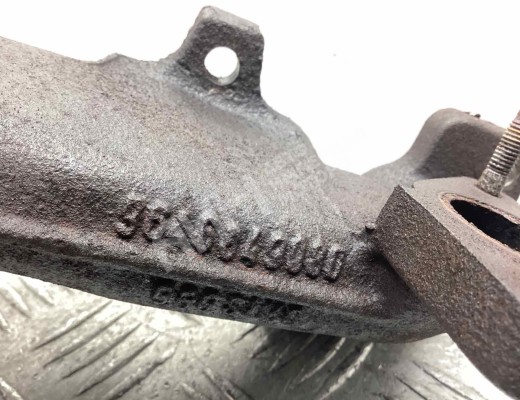 Коллектор выпускной Volvo V50 (MW) 2003-2007  Volvo V50 V50 (MW) 2003-2007