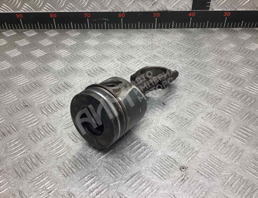 Поршень Volvo V50 (MW) 2003-2007  Volvo V50 V50 (MW) 2003-2007