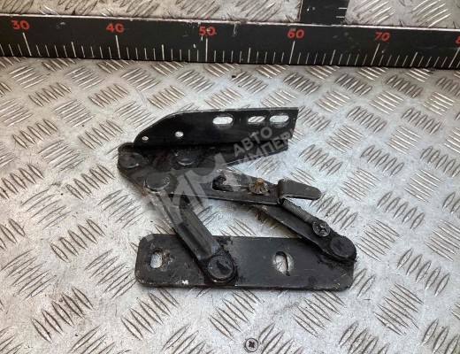 Петля капота левая Mercedes Vario (W670) 1996-2013  Mercedes Vario Vario (W670) 1996-2013
