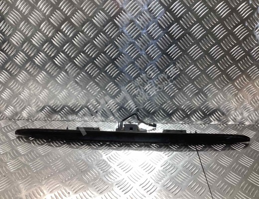 Накладка подсветки номера BMW 3-Series (E46) 2001-2005 рестайлинг  BMW 3-Series 3-Series (E46) 2001-2005 рестайлинг