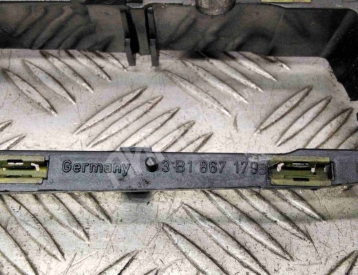 Ручка внутренняя передняя левая Volkswagen Passat B5+ (3B) 2000-2005 рестайлинг  Volkswagen Passat Passat B5+ (3B) 2000-2005 рестайлинг