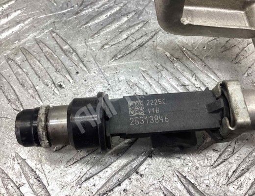 Форсунка Opel Meriva A 2002-2006  Opel Meriva Meriva A 2002-2006