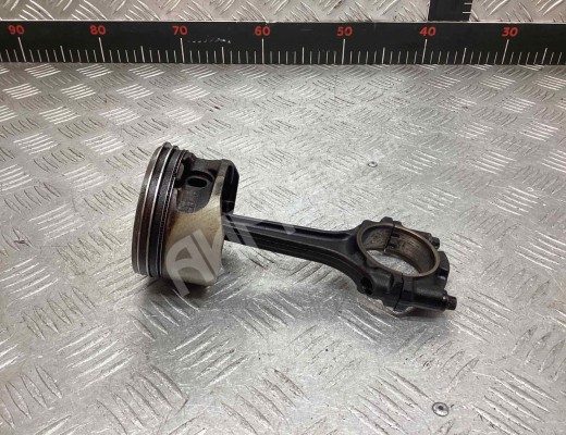 Поршень Opel Meriva A 2002-2006  Opel Meriva Meriva A 2002-2006