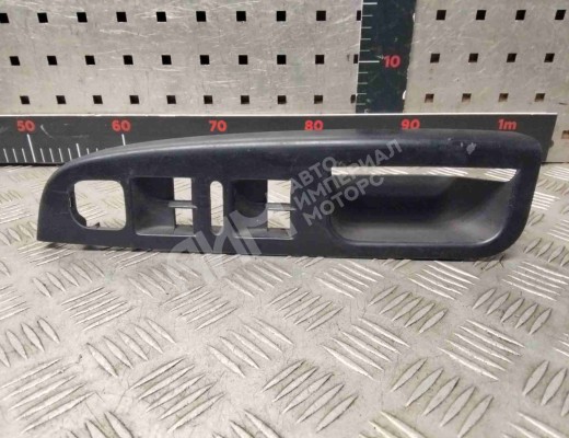 Ручка внутренняя передняя левая Volkswagen Golf V (1K) 2004-2009  Volkswagen Golf Golf V (1K) 2004-2009